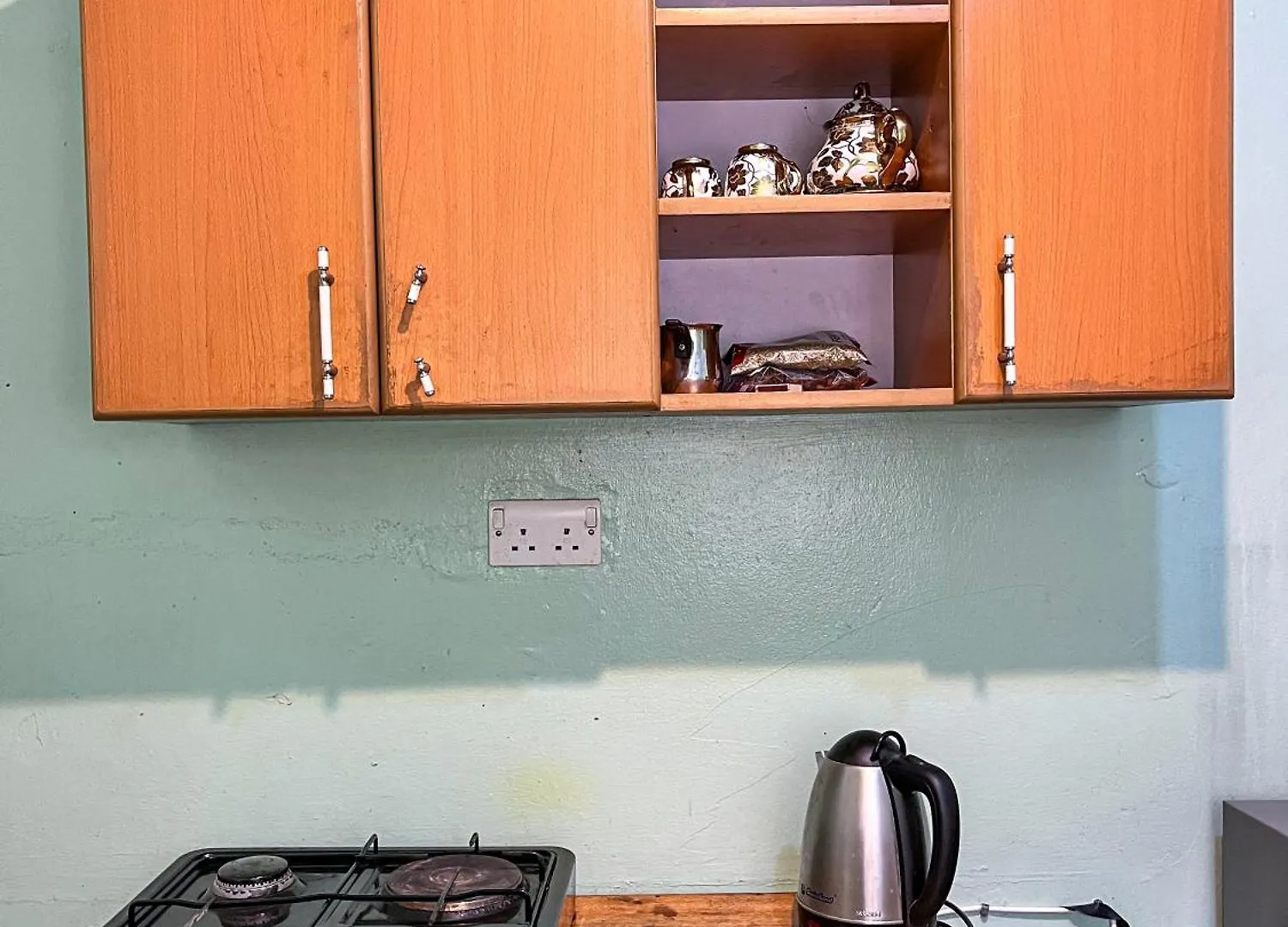 Cozy Two Bed Apartment Kampala